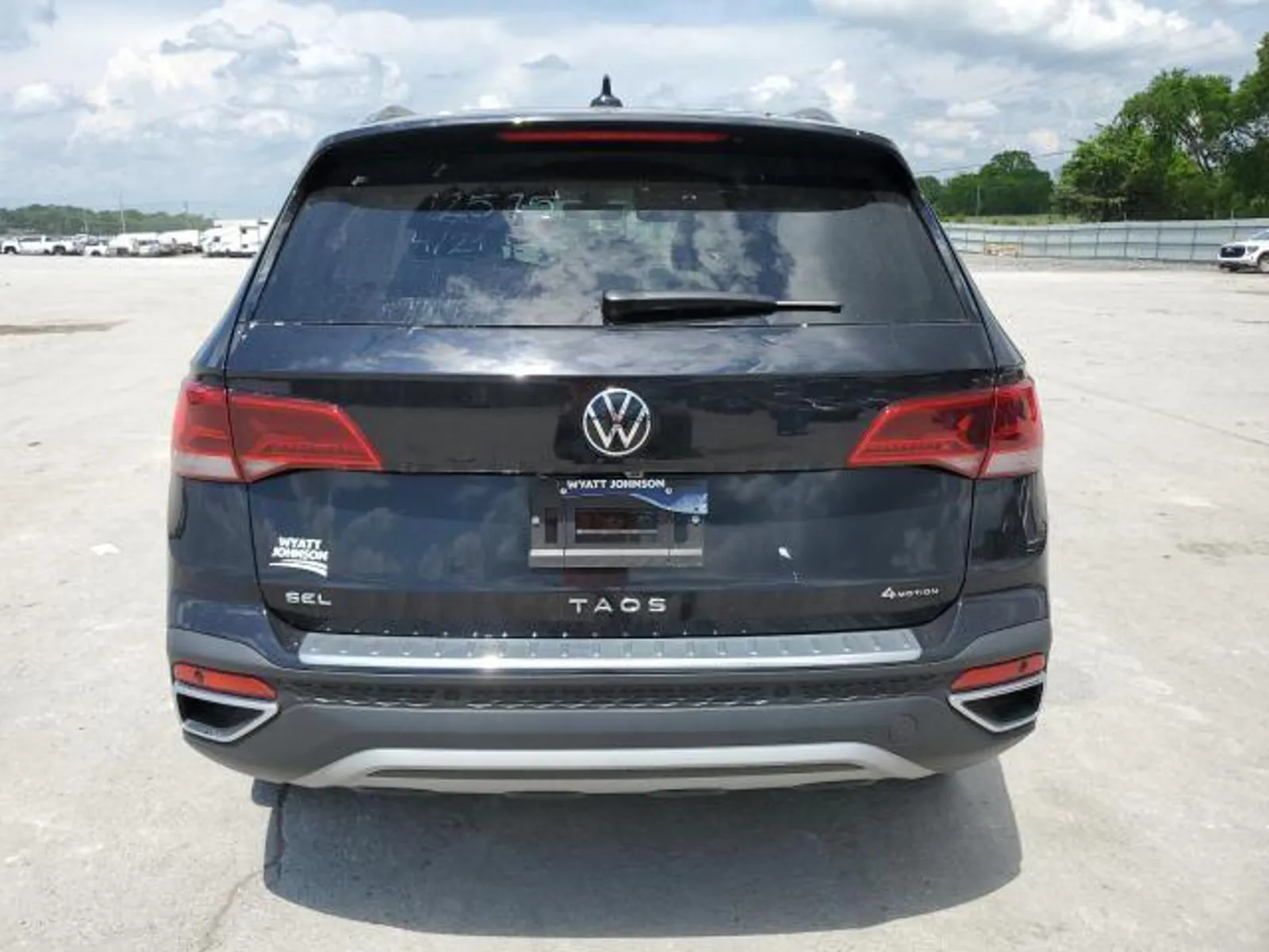 VOLKSWAGEN TAOS SEL 1.5L AWD