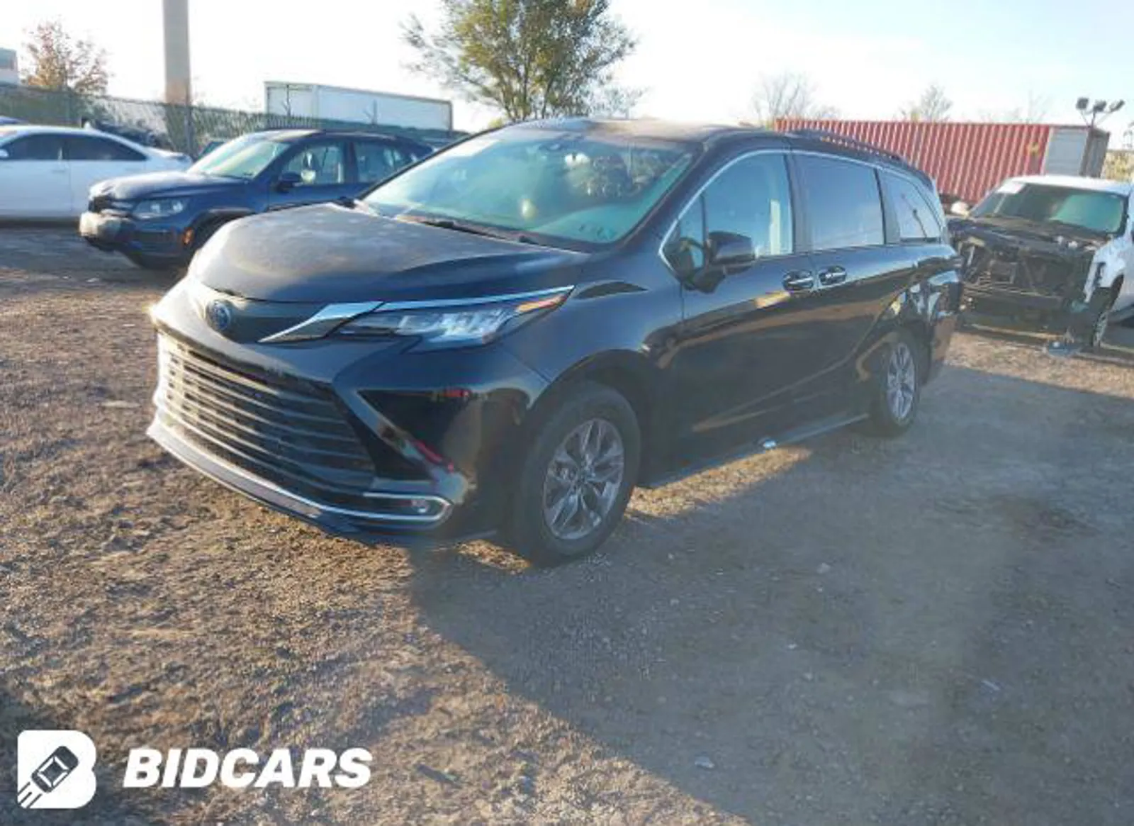 TOYOTA SIENNA XLE HYBRID 2.5L FWD