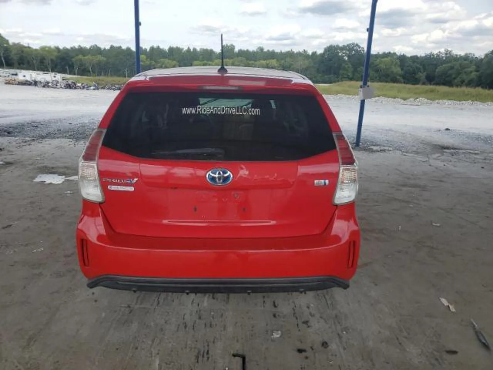 TOYOTA PRIUS V 1.8L